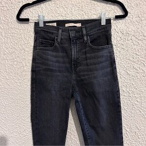 Levi’s Black Skinny Jeans